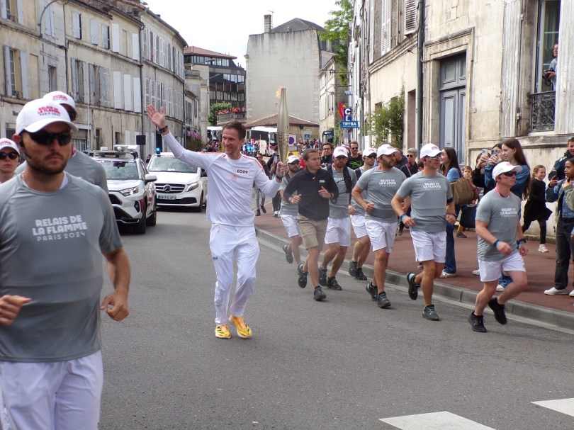 Cognac - Flamme olympique (24 mai 2024)