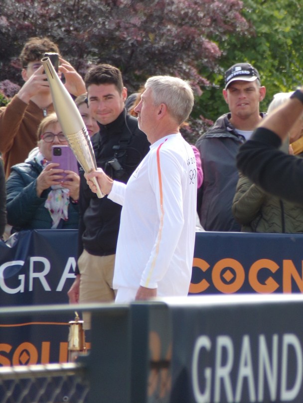 Cognac - Flamme olympique (24 mai 2024)