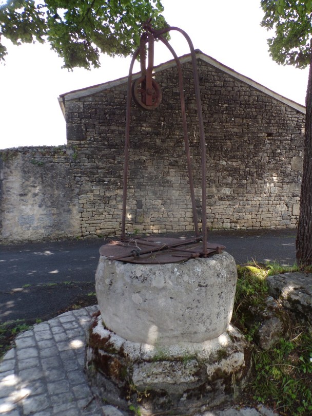 Foussignac – Un puits (27 mai 2024)