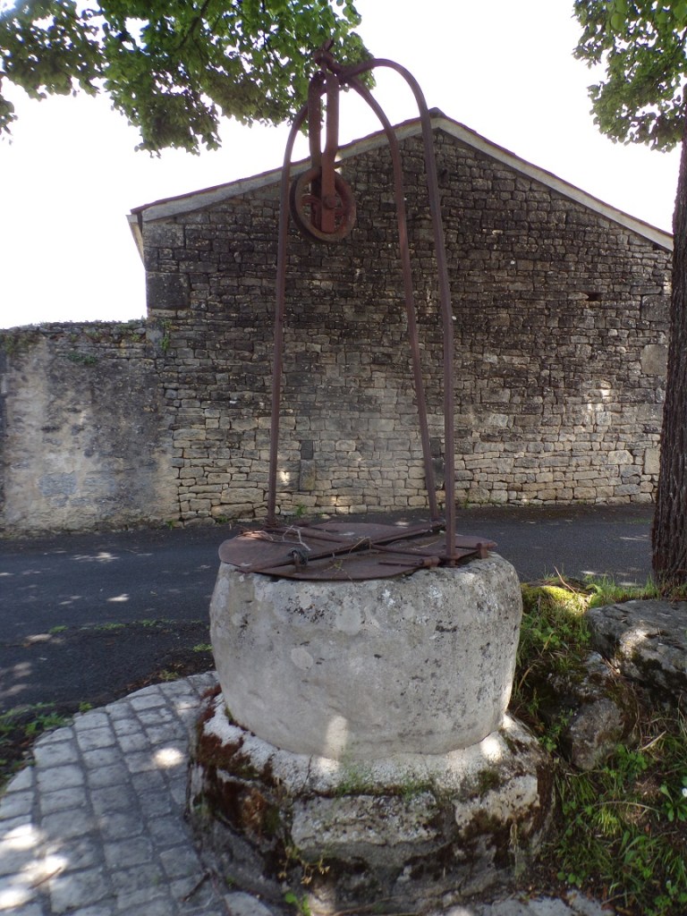 Foussignac – Un puits (27 mai 2024)