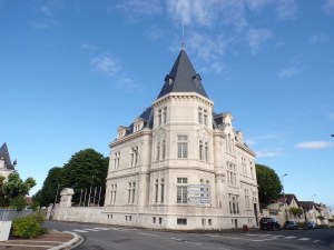 Hôtel, 46 à 60 avenue Maréchal Leclerc (13 juillet 2015)