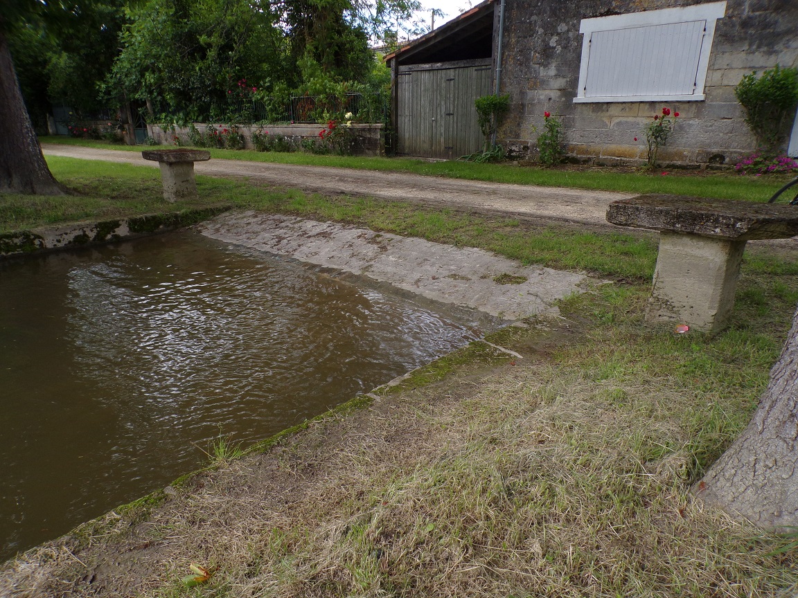 Saint-Simon - Un deuxième lavoir à Juac (27 mai 2024)