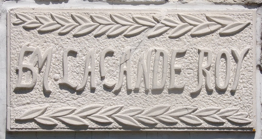 Salles d'Angles - rue des Mortemer n°2 - Portail 'BM La Lande Roy' (9 mai 2024)