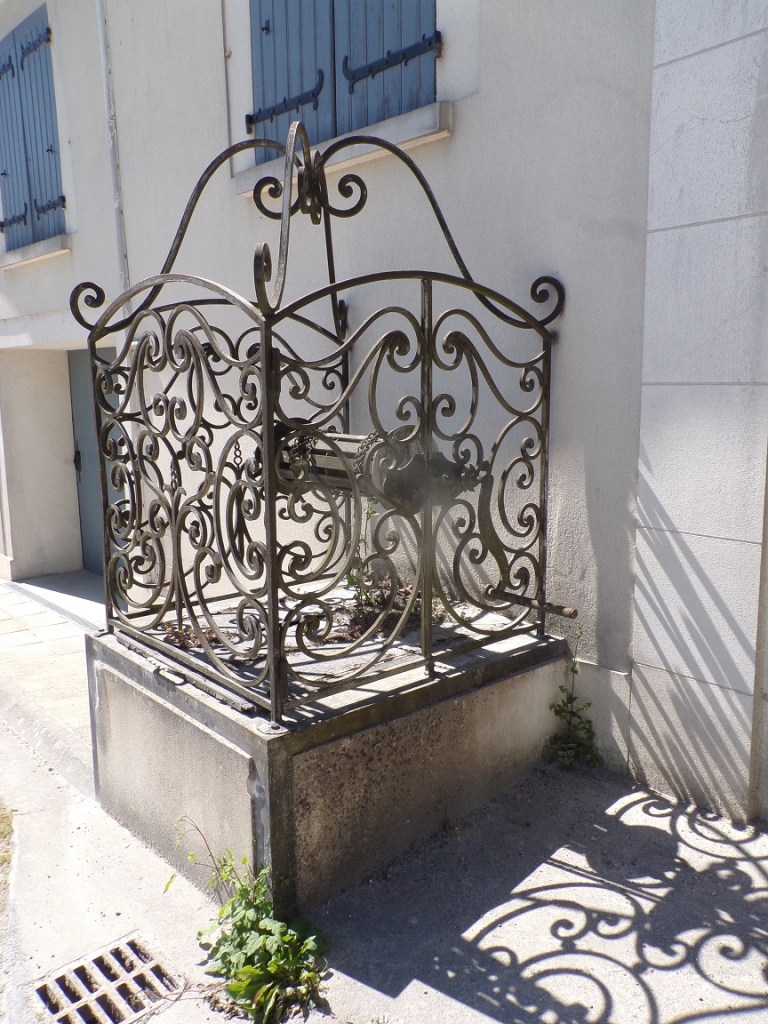 Bouteville – Un puits près du château (10 juin 2024)