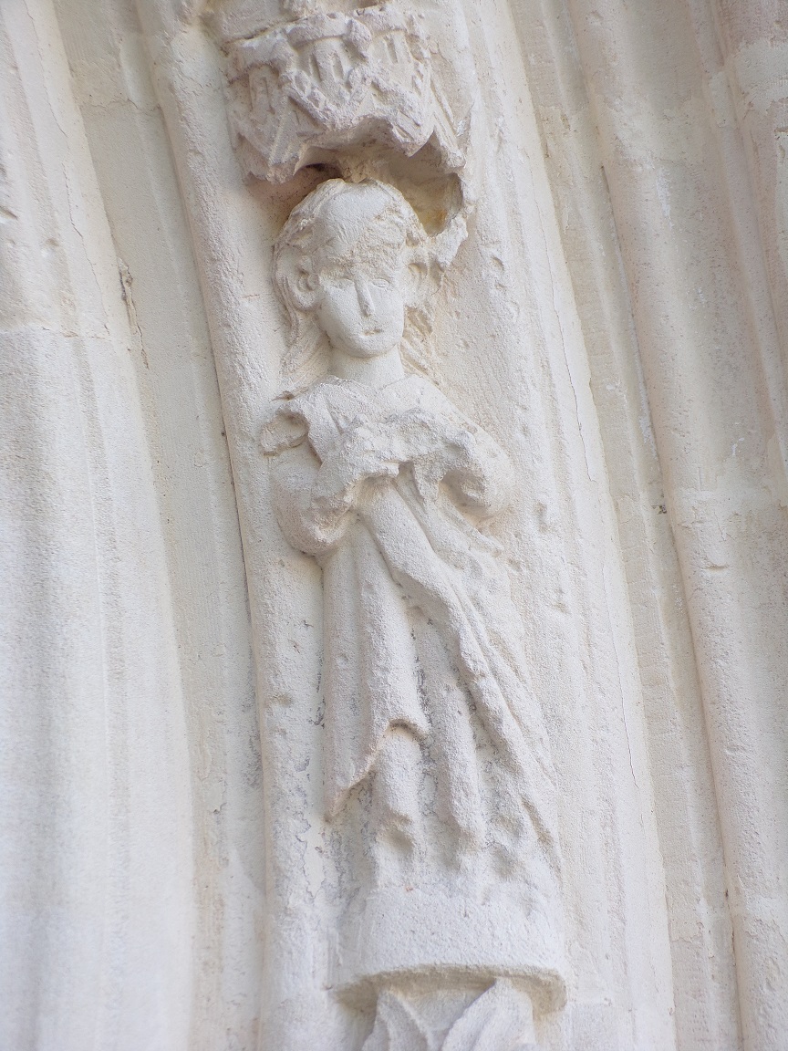 Germignac – L’église Saint-Pierre - L'entrée (5 juin 2024)