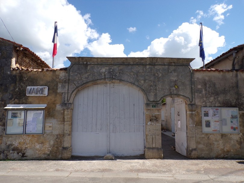Saint-Sulpice-de-Cognac - La mairie (12 juin 2024)