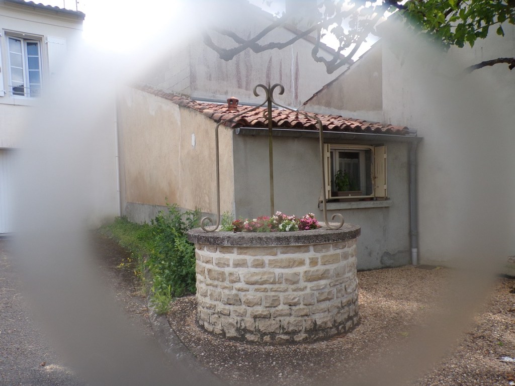 Houlette - Le puits rue du Puits (1 juillet 2024)