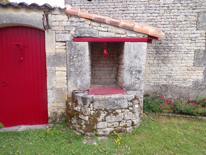 Louzignac - Un puits (15 juillet 2024)