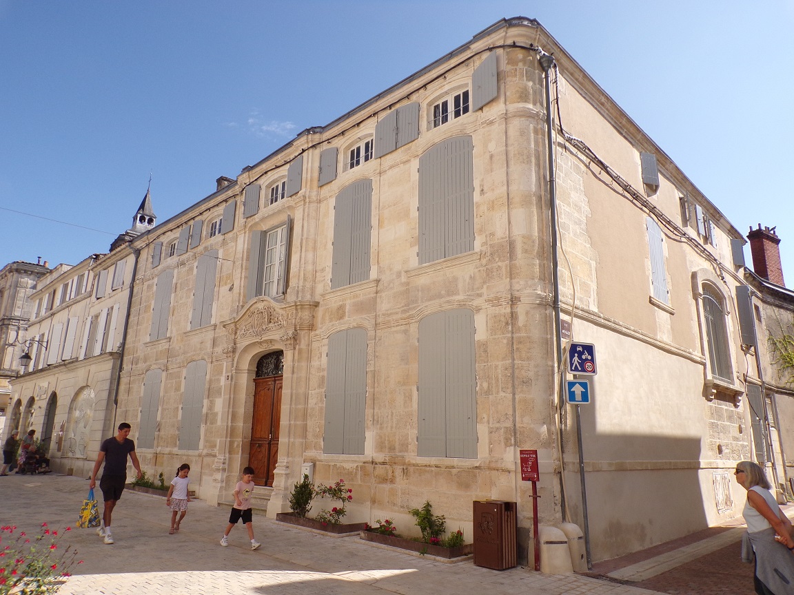 Maison, 77 rue Aristide Briand (31 août 2024)