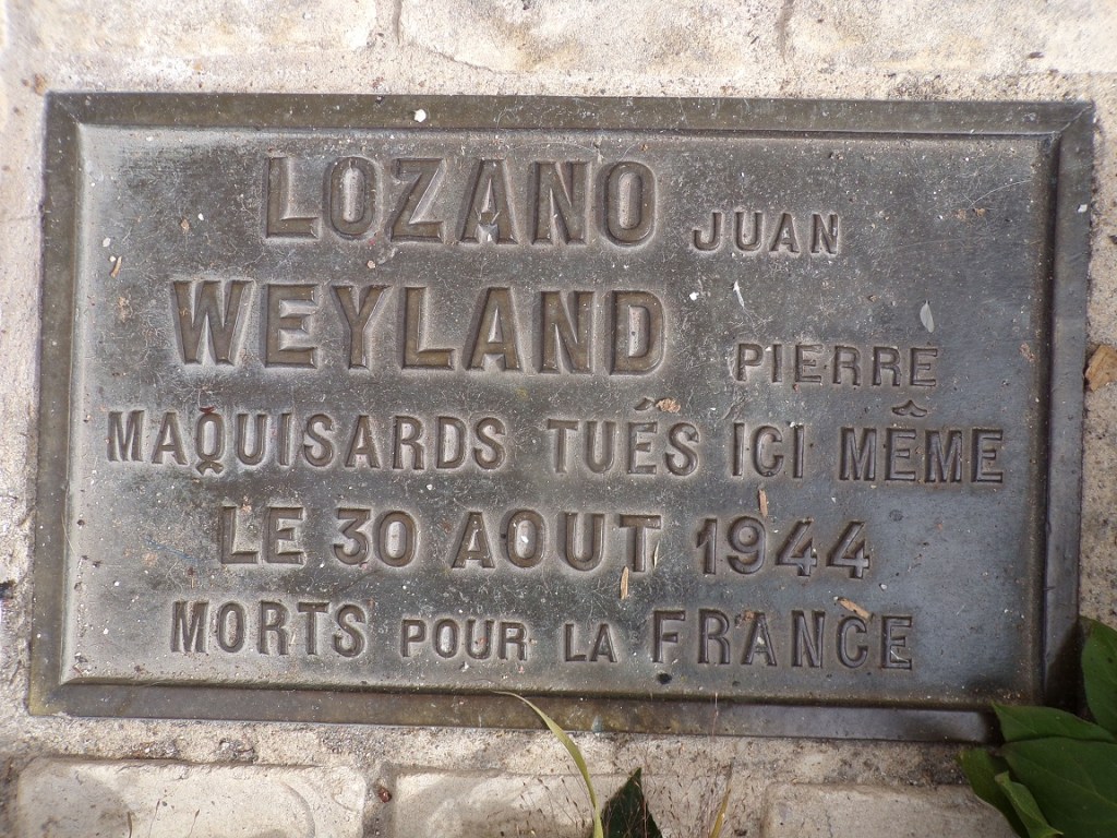 boulevard Denfert-Rochereau - plaque commémorative 'Weyland - Lozano' (4 septembre 2024)