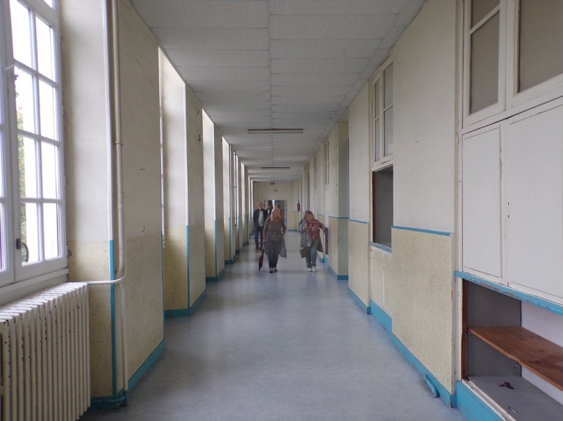 Collège Elisée Mousnier - Un couloir (21 septembre 2024)