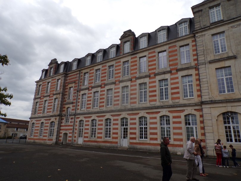 Collège Elisée Mousnier - L'arrière (21 septembre 2024)