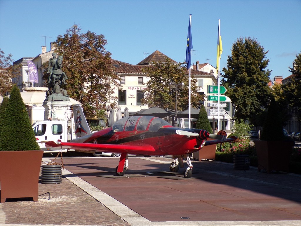 place Francois Ier – avion Epsilon 94 (13 septembre 2024)