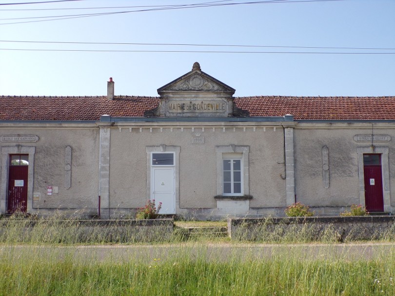 Ancienne maire de Gondeville (10 juin 2025)