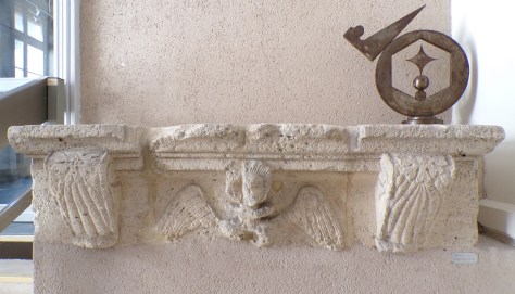 Fronton d'une maison du Vieux Cognac (5 octobre 2026)